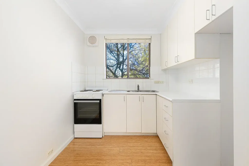 1/16 Walsh Place, Curtin, ACT 2605