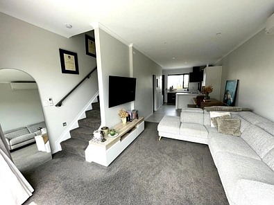 2 Bedroom, 1 bathroom Townhouse