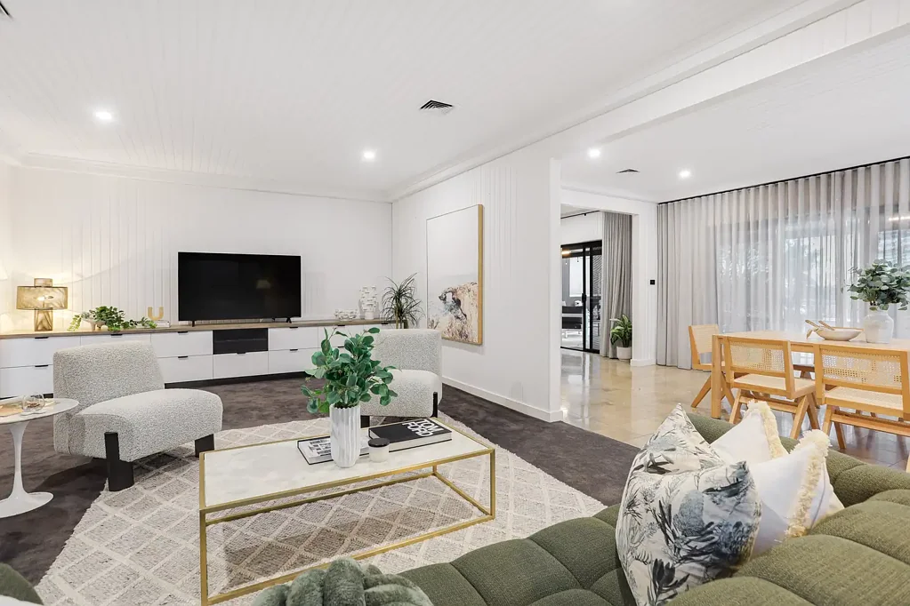 72 Douglas Parade, Williamstown, VIC 3016