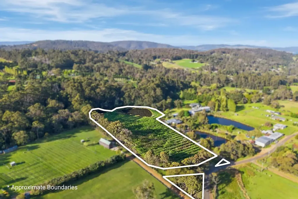 Kettering Stunning Acreage with an Established Hazelnut Orchard