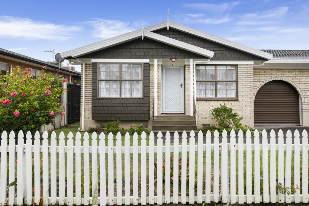 2/1A Rimu Road, Mangere Bridge, Manukau City, Auckland
