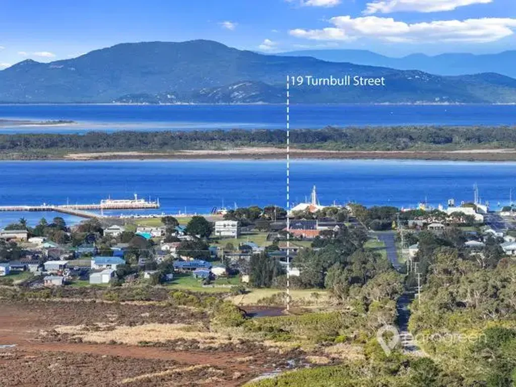 Port Welshpool CAMPING BLOCK IN QUIET LOCATION WITH RAIL TRAIL ON YOUR DOOR STEP.