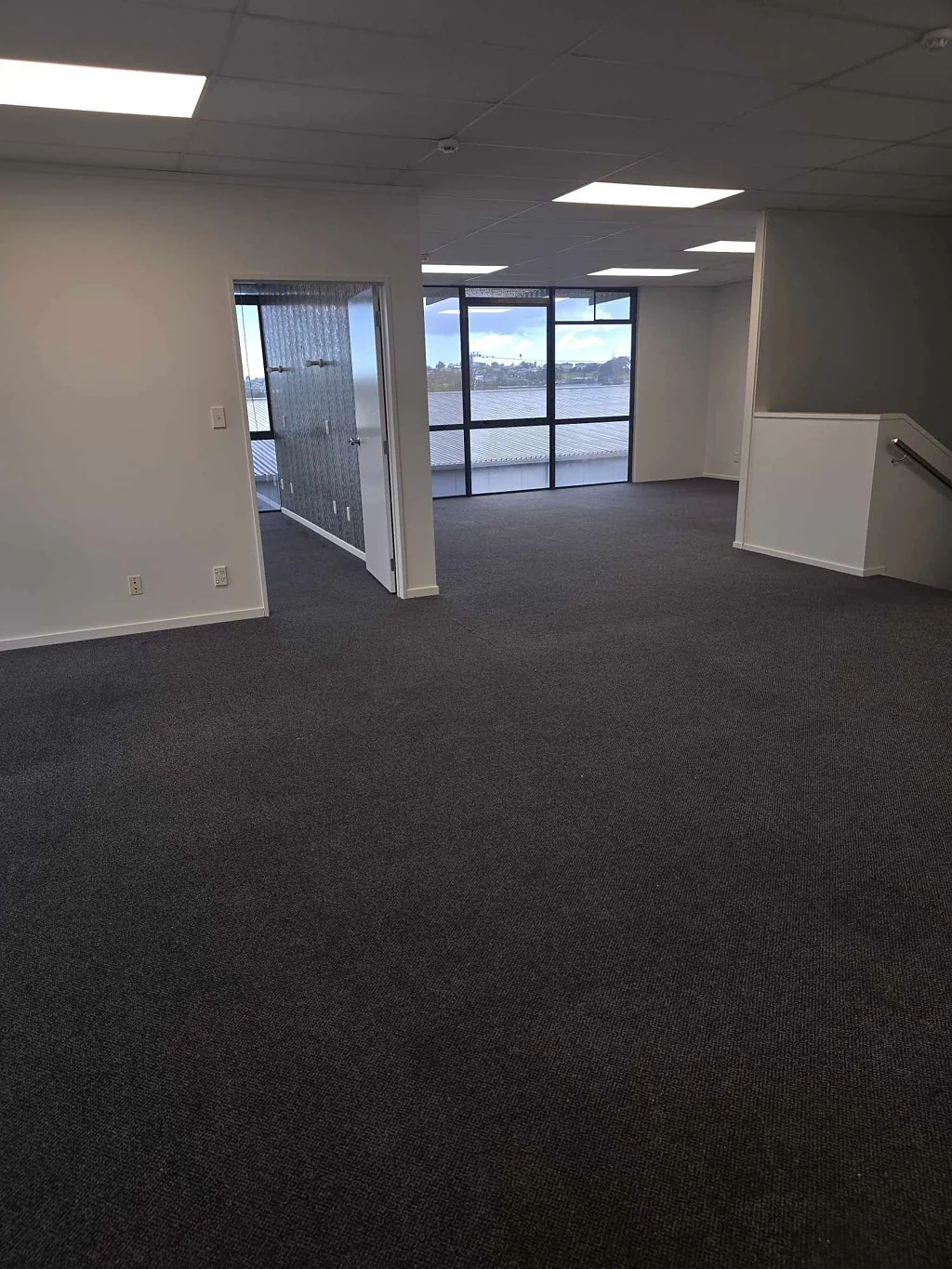 Stanmore Bay Stanmore Bay Sunny Office ALL INCLUSIVE RENT