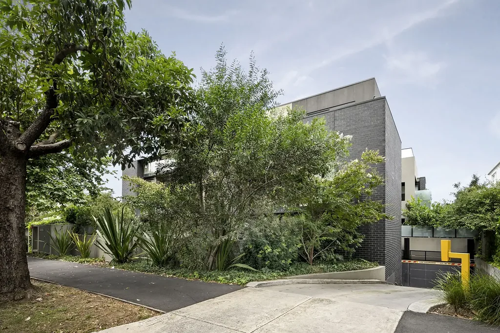 Fully Furnished - Style and Space in a Prime Locale