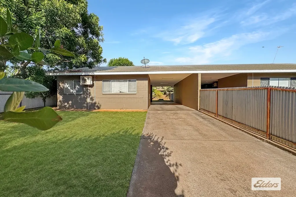 Spacious & Private 2-Bedroom Unit with Large Backyard and Open Living