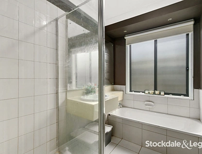 56 Bellarine Circuit, Morwell, Traralagon , 3 rūma, 1 rūma horoi, House