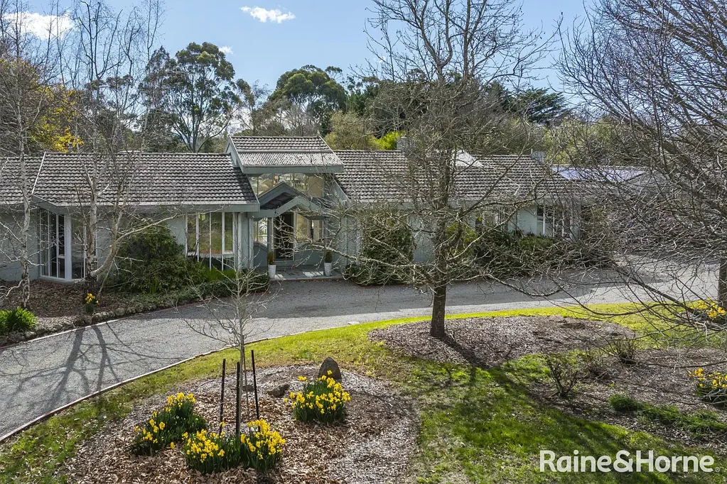 Gisborne 4Habitaciones Grand Family Living with Development Potential on 3983sqm (Approx.)