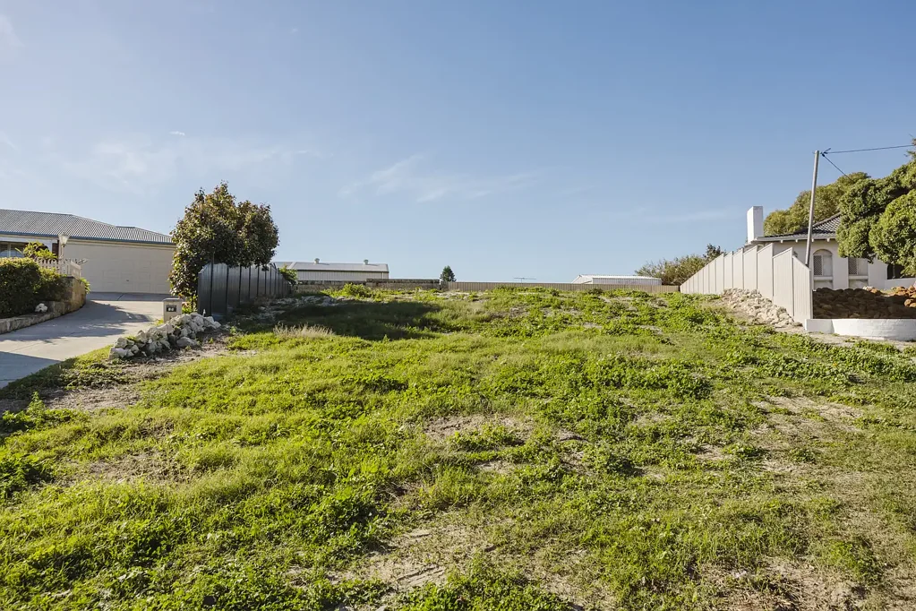 Yanchep Live the Lagoon Lifestyle - Prime 827m² Opportunity