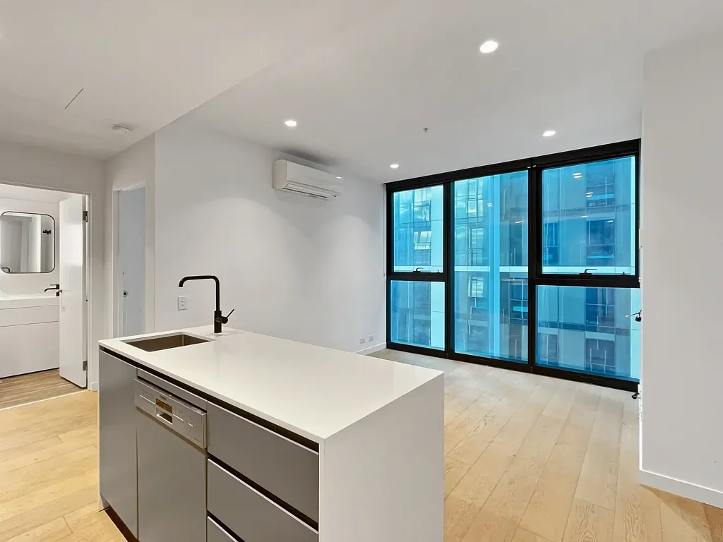 Modern Two-Bedroom Apartment with Stunning City Views