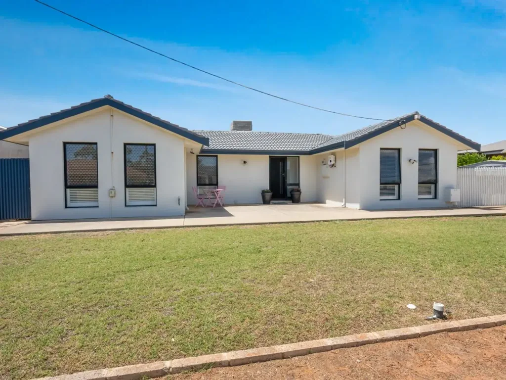11 O'Connor Street, Bluff Point, WA 6530