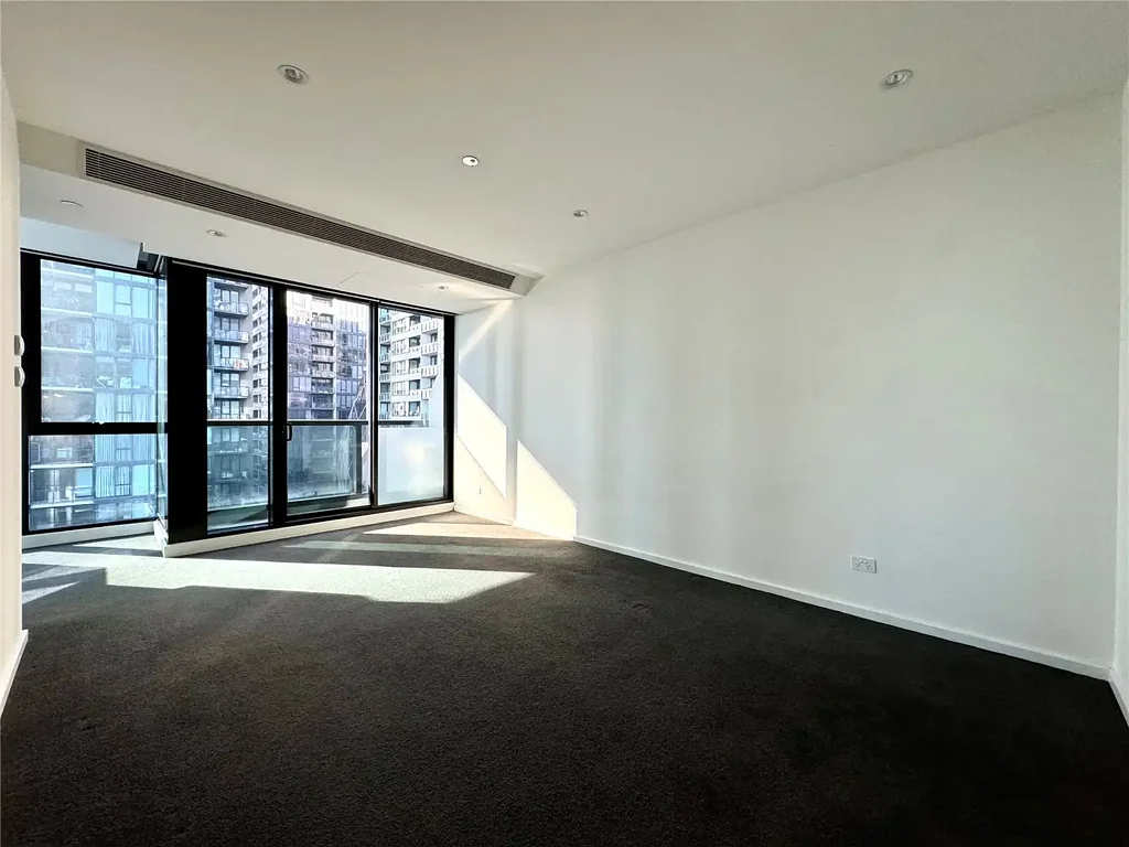Award Winning Southbank Place Living