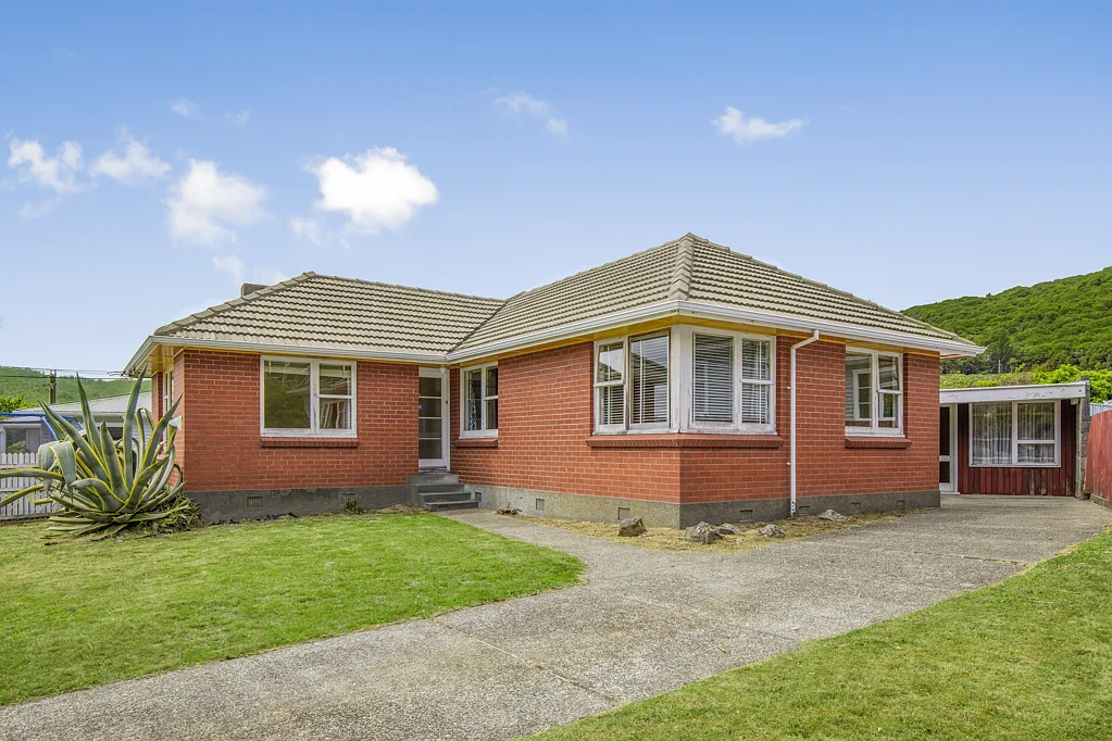 33 Lees Grove, Wainuiomata, Lower Hutt, Wellington
