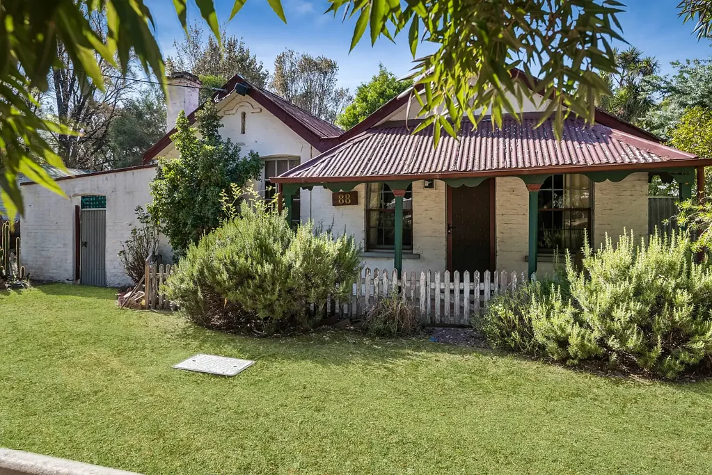 88 Wright Street, Heathcote, VIC 3523