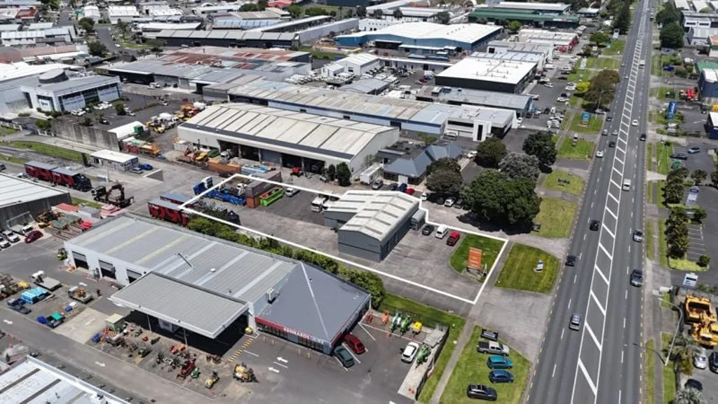 East Tamaki Huge Profile | Harris Road, East Tamaki