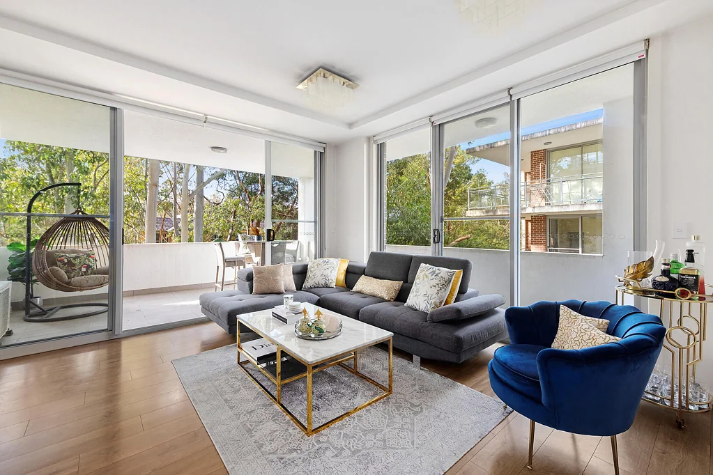 Hornsby 2कमरा Quietly tucked away, wonderfully connected with a walk-anywhere lifestyle