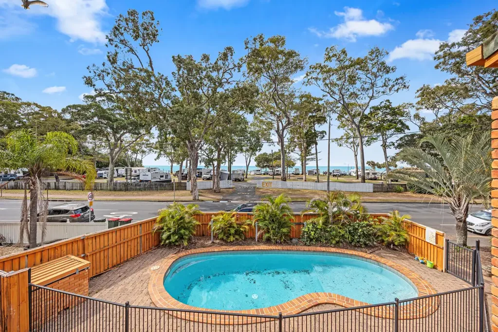 6/436 Esplanade, Torquay, QLD 4655