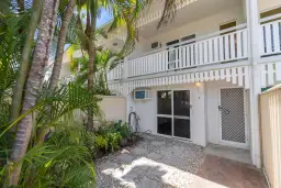 5/6-10 Palm Street, Holloways Beach