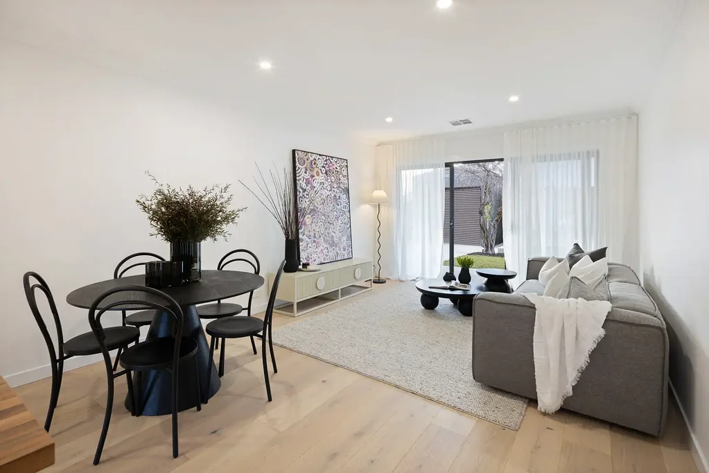 Ascot Park 5房  Style & Exceptional Flexibility at the Heart of City & Sea.