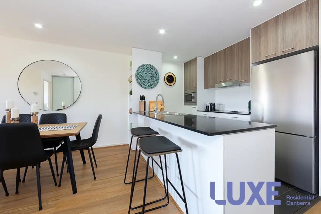 Stunning fully furnished and equipped executive apartment!