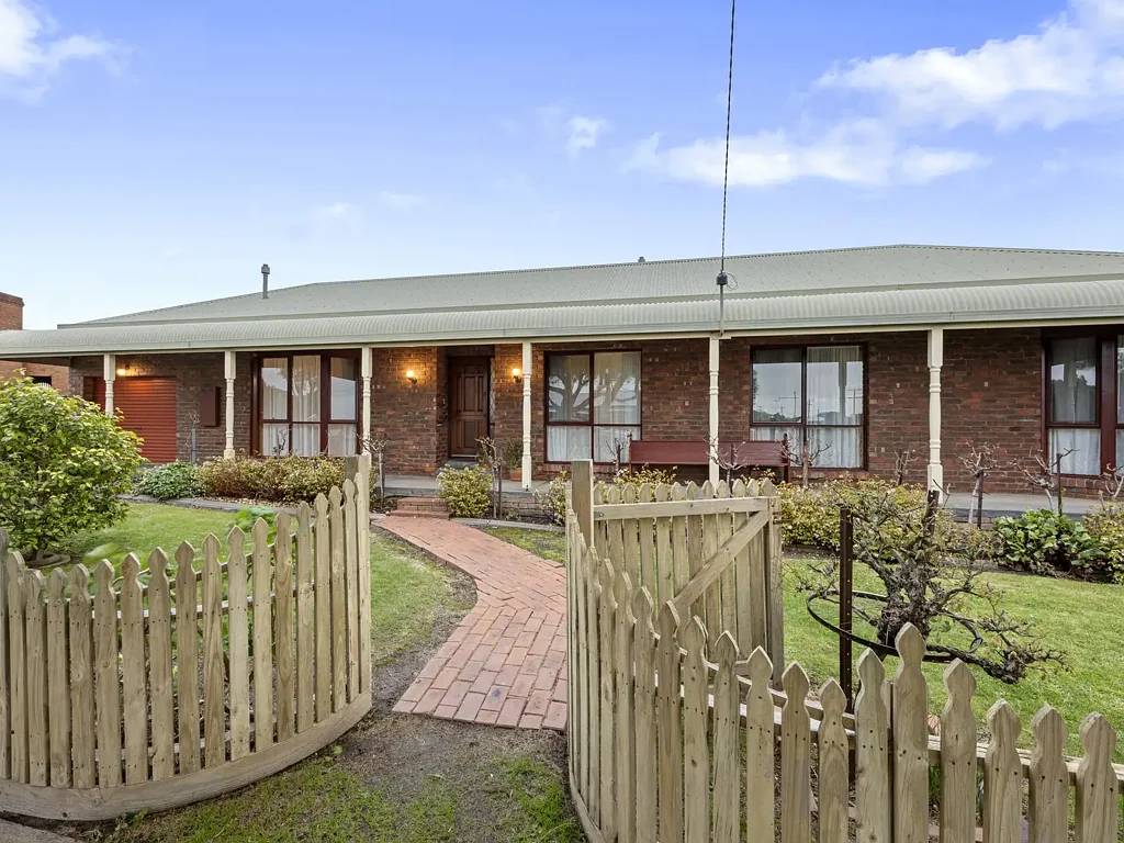 Warrnambool 3બેડરૂમ Affordable North Home