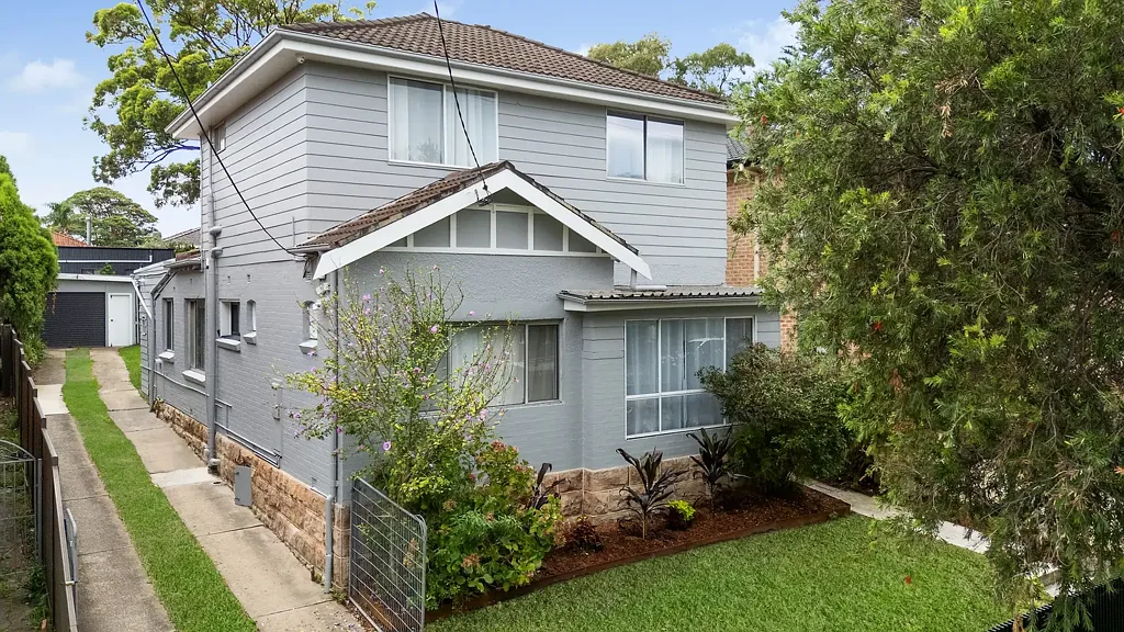 32 Westminster Street, Bexley, NSW 2207