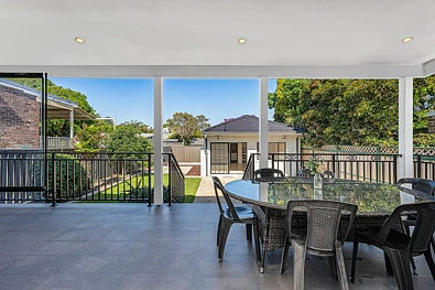 Marrickville 4Habitaciones Rare Opportunity: Family Home First Time Offered in 45 Years