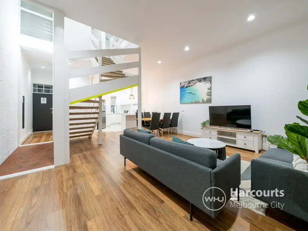 Fully furnished Rare CBD Home!