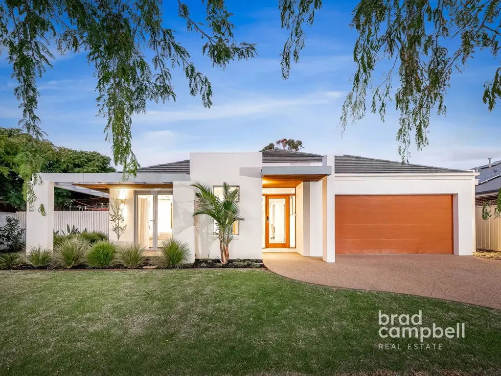 11 Wendouree Drive, Kialla, VIC 3631