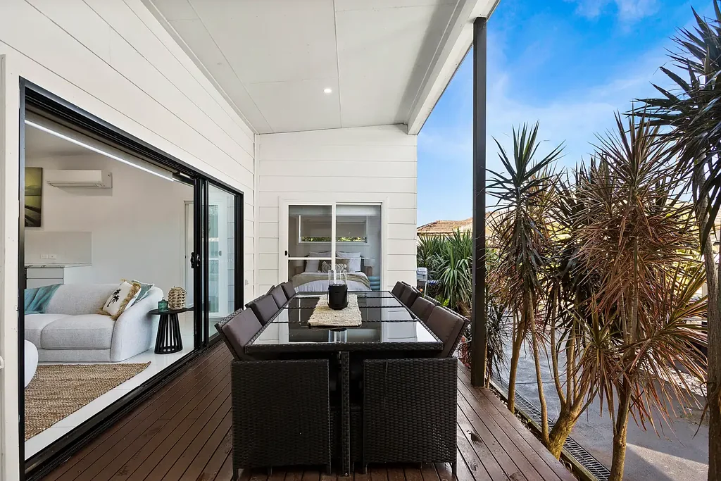 CHARM AND COMFORT IN THE HEART OF WARRAWONG