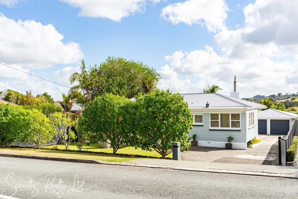25 Whaka Street, Maungaturoto, Kaipara, Northland