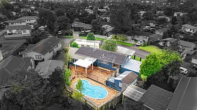 Glen Eden 3房  Space, splash & serenity on the Titirangi Fringe