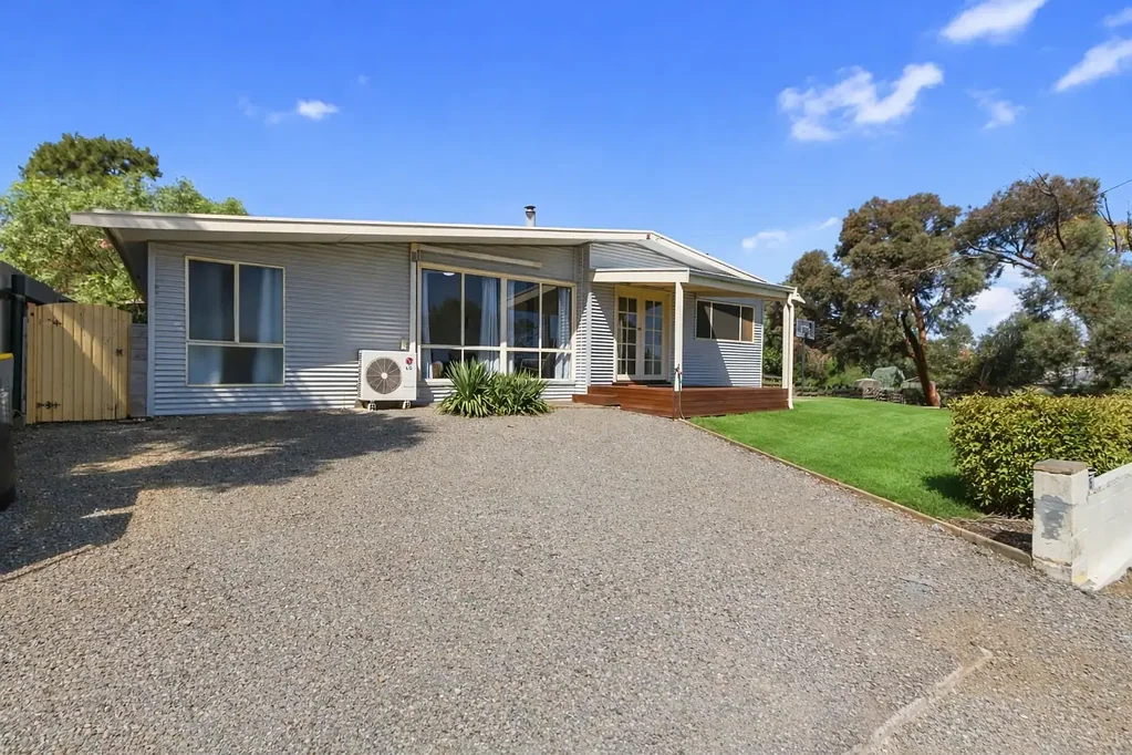15 Lelante Street, Burra, SA 5417