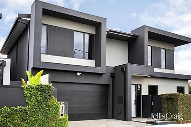 Mckinnon 4chambre Sophisticated family luxury in the zone