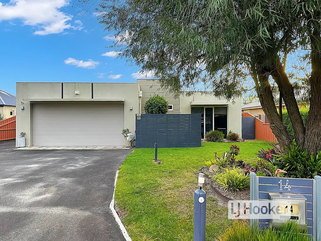 Paynesville 3 Bedroom CONTEMPORARY HOME IN EXCLUSIVE LEAFY COURT