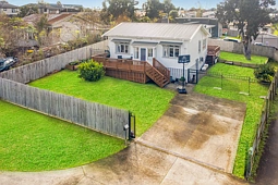 1 Waiari Road, Conifer Grove