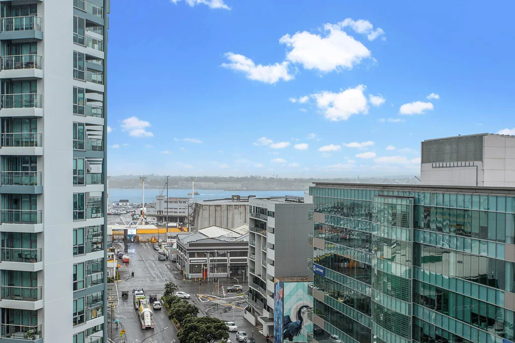 Auckland Central 2房  QUALITY FREEHOLD HOME IN DOWNTOWN