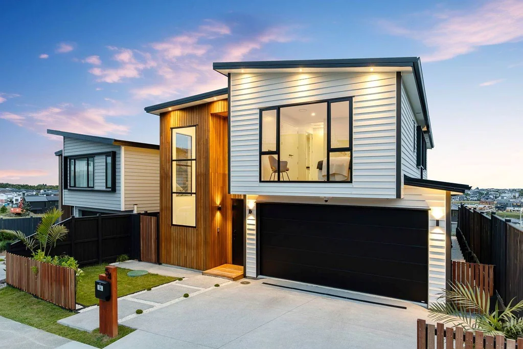 Luxury Coastal Living in Long Bay