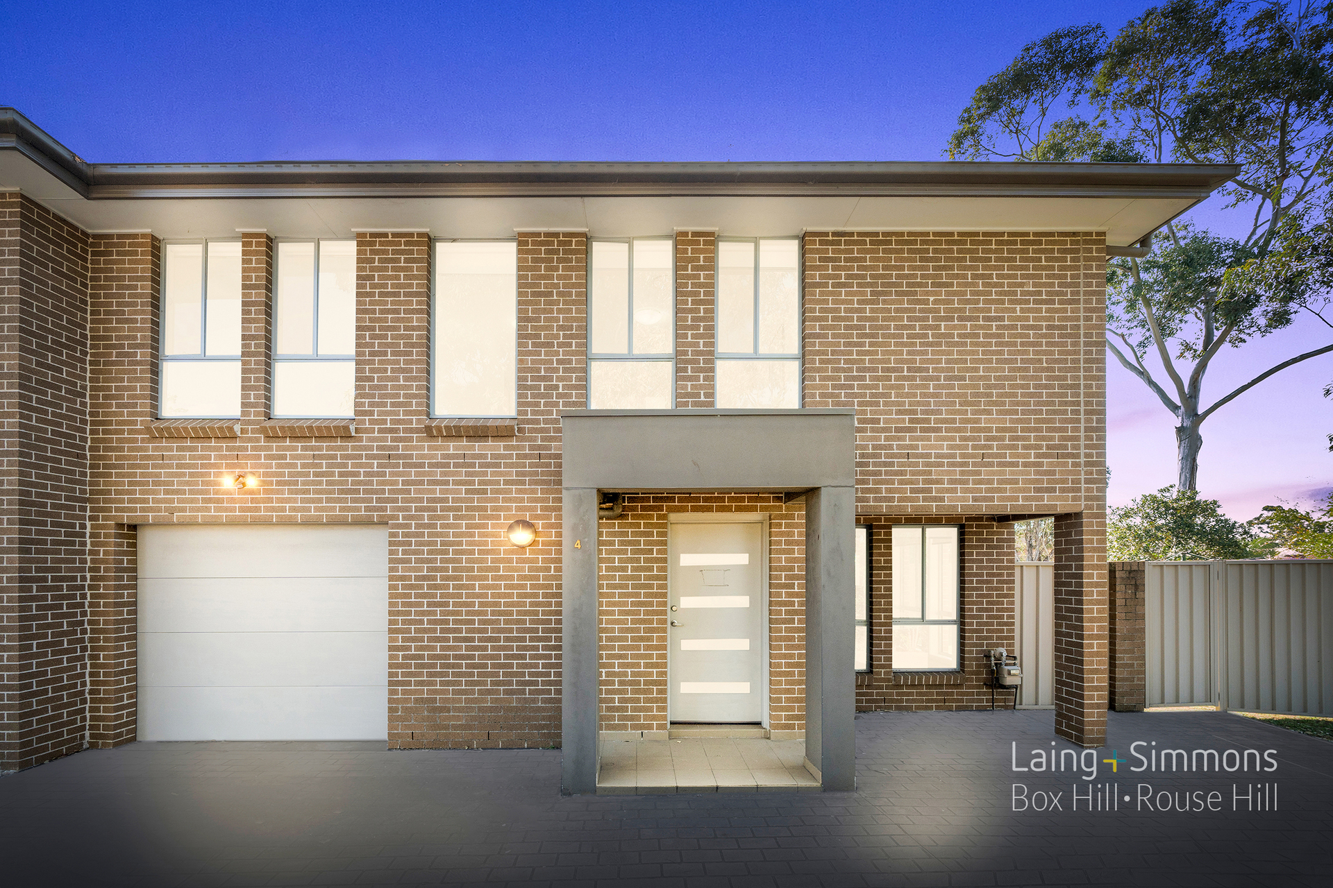 UNIT 4 27 FALMOUTH RD, QUAKERS HILL NSW 2763, 0部屋, 0バスルーム, Townhouse