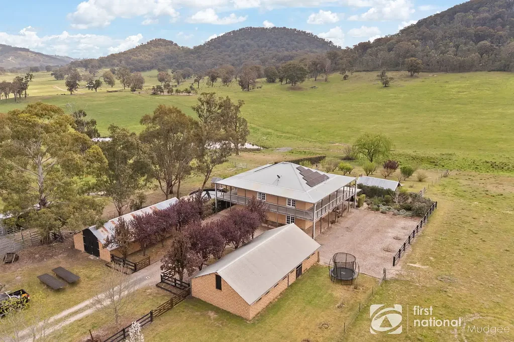 Rylstone STONELEIGH - COUNTRY LIFESTYLE WORTH MOVING FOR