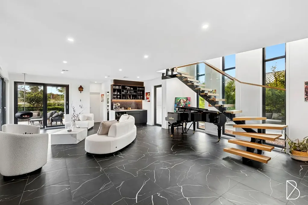 Elevated Family Living with Stunning Molonglo Valley Views
