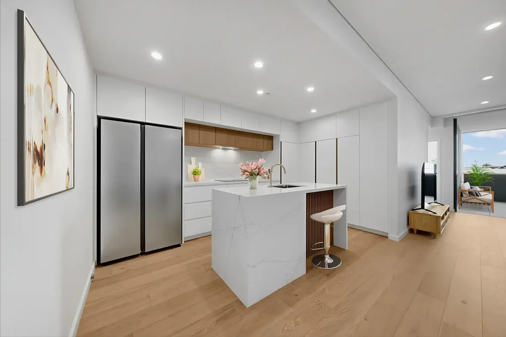 Near new furnished 2x2x2 Apartment with resort style living