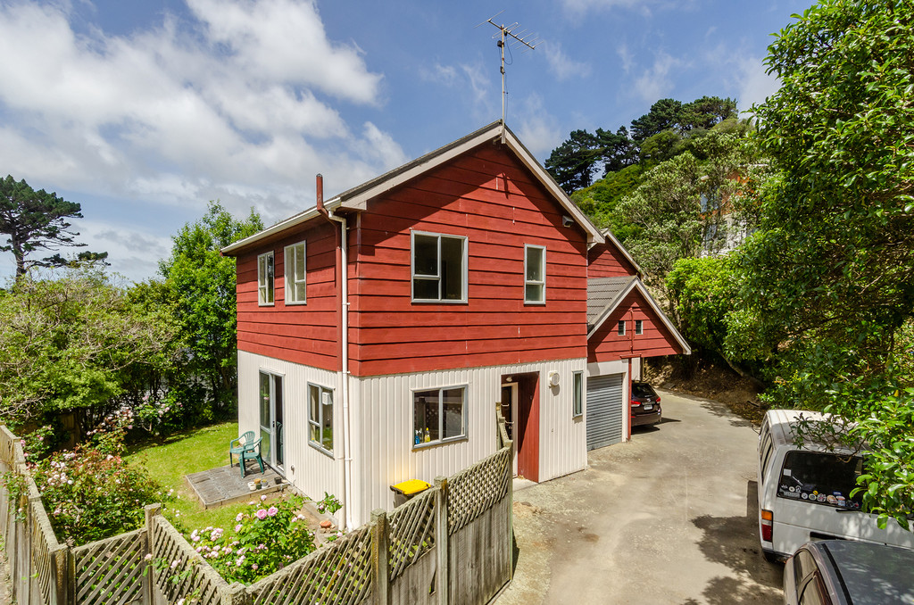 15 Rangiora Avenue, Kaiwharawhara, Wellington, 2 chambres, 1 salles de bain