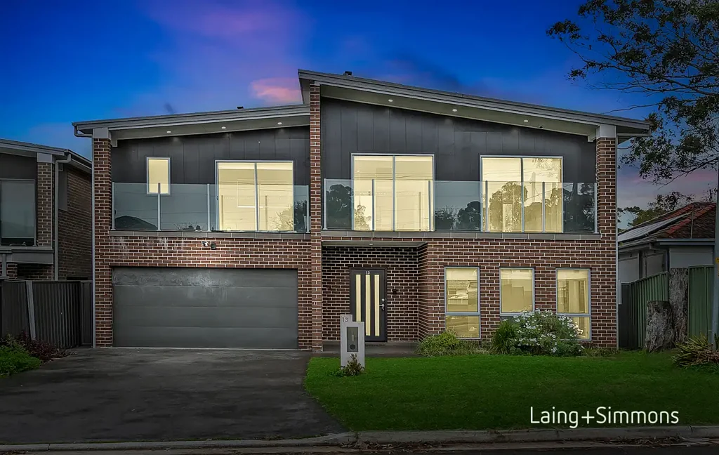 13 Torres Crescent, Whalan, NSW 2770