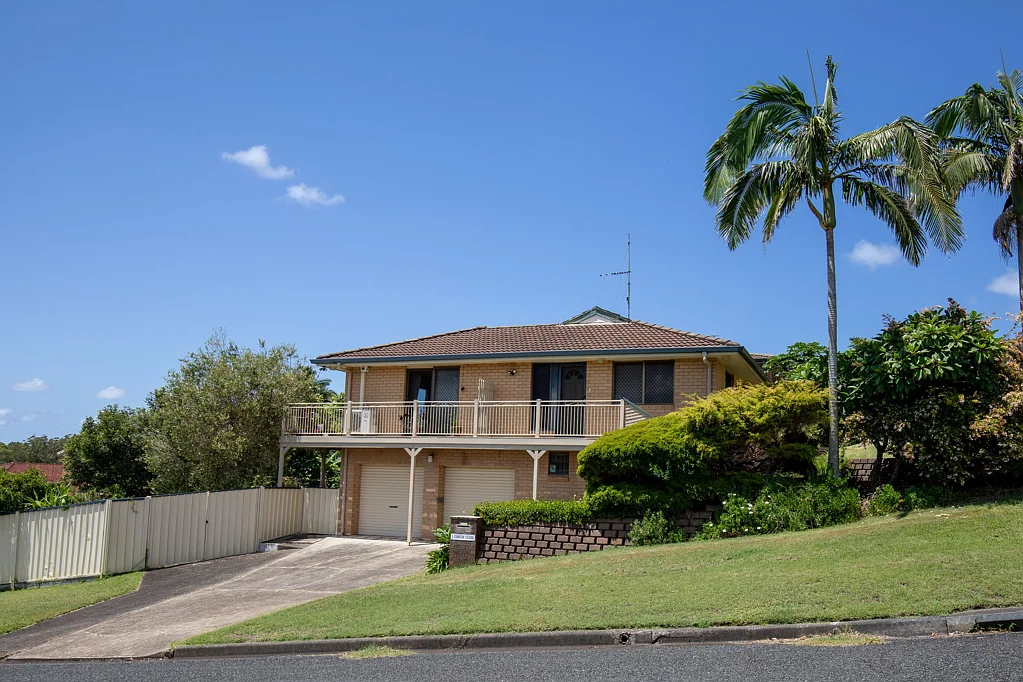 1 Curlew Close, Forster, NSW 2428