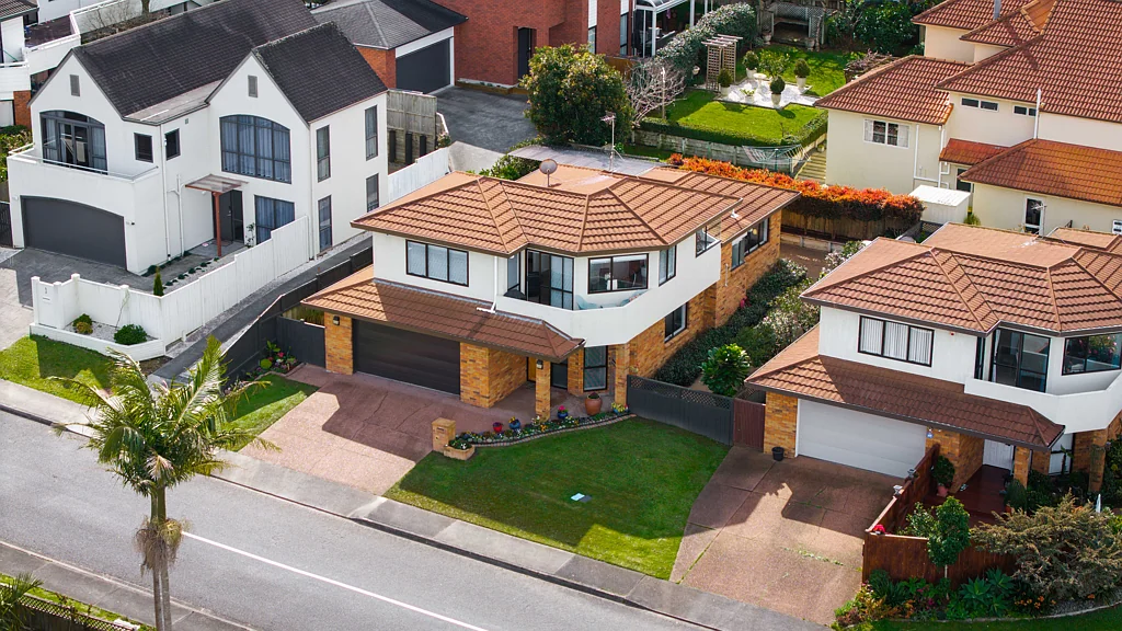 1B Bluefin Way, West Harbour, Waitakere City, Auckland