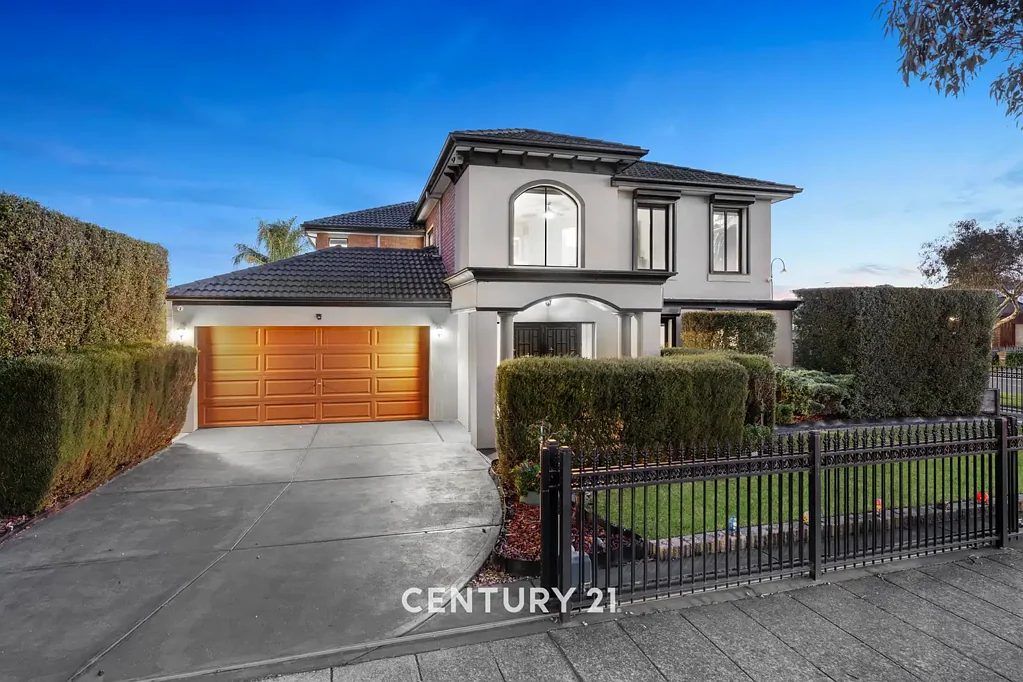 9 Astley Wynd, Lynbrook, VIC 3975