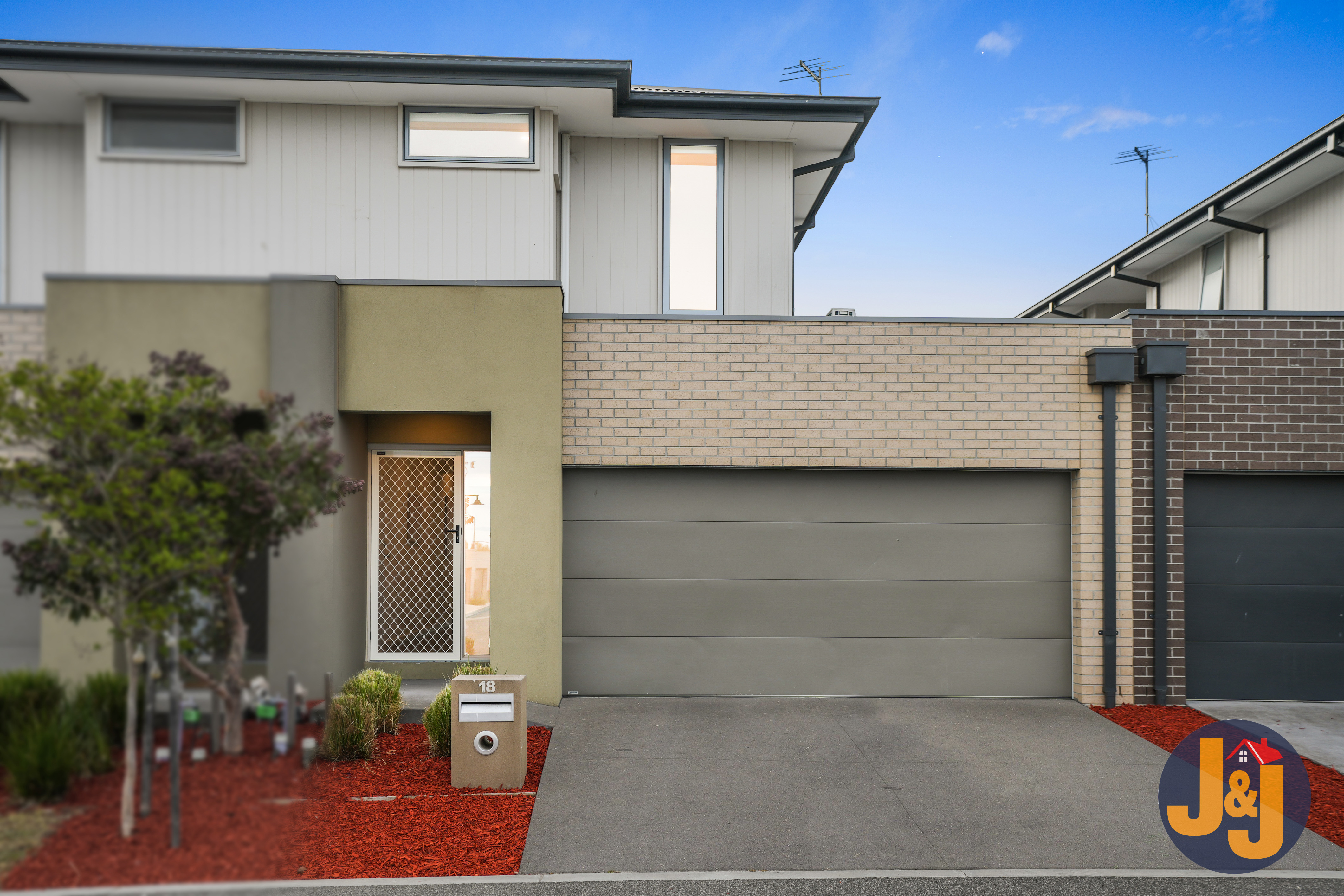 18 MERLIN ST, CRAIGIEBURN VIC 3064, 0房, 0浴, Townhouse