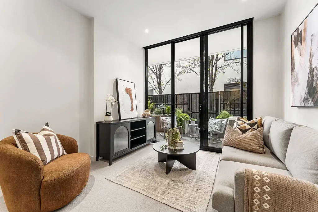 Prahran 1कमरा Spacious Courtyard in Prime Prahran Position