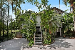 102 Fairfield Road, Fairfield