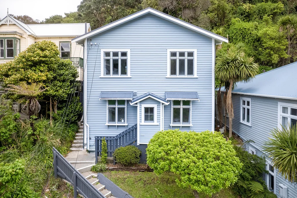 Aro Valley 3房  Contemporary Aro Villa